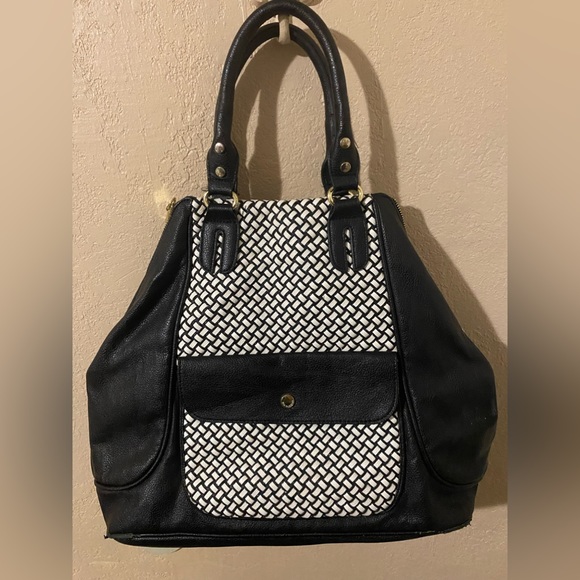 Big Buddha bag gently used! Inside/outside in perfect condition - Picture 1 of 3